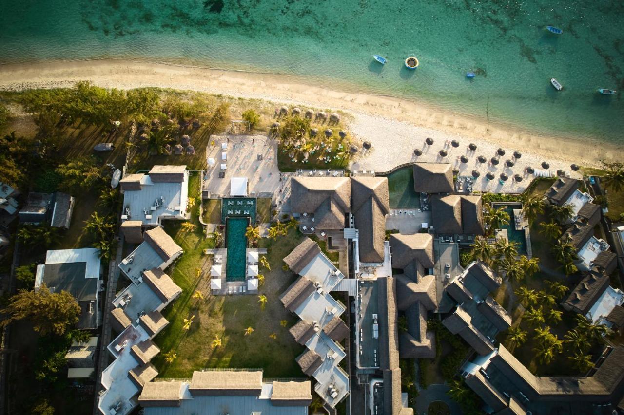 C Mauritius (Adults Only) Hotell Belle Mare Eksteriør bilde Aerial view of the resort